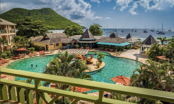 Bay Gardens Beach Resort & Spa